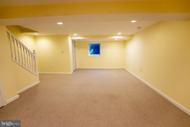 a view of empty room