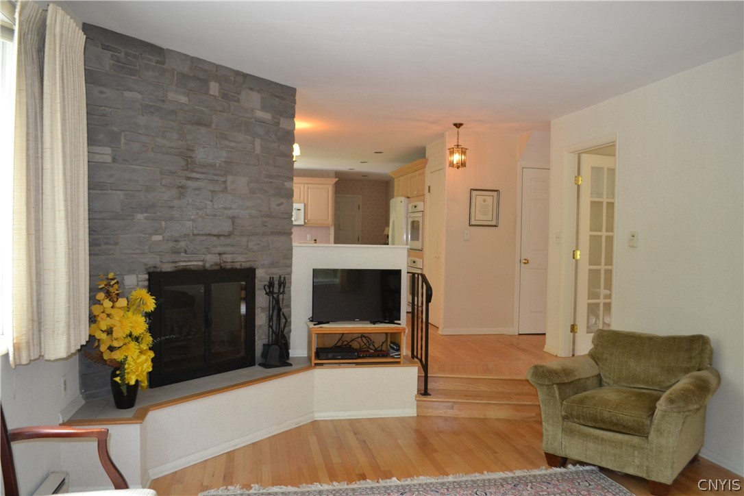 2671 Lyons Road Camillus, NY 13031 - Photo 13 of 50