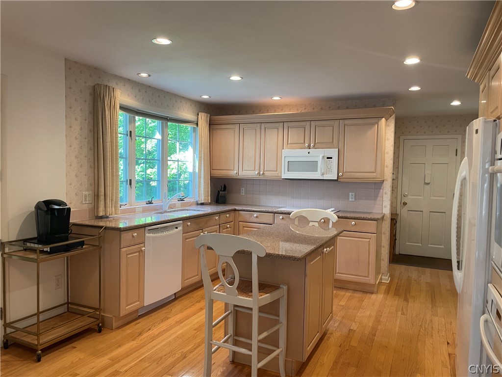 2671 Lyons Road Camillus, NY 13031 - Photo 14 of 50 Kitchen