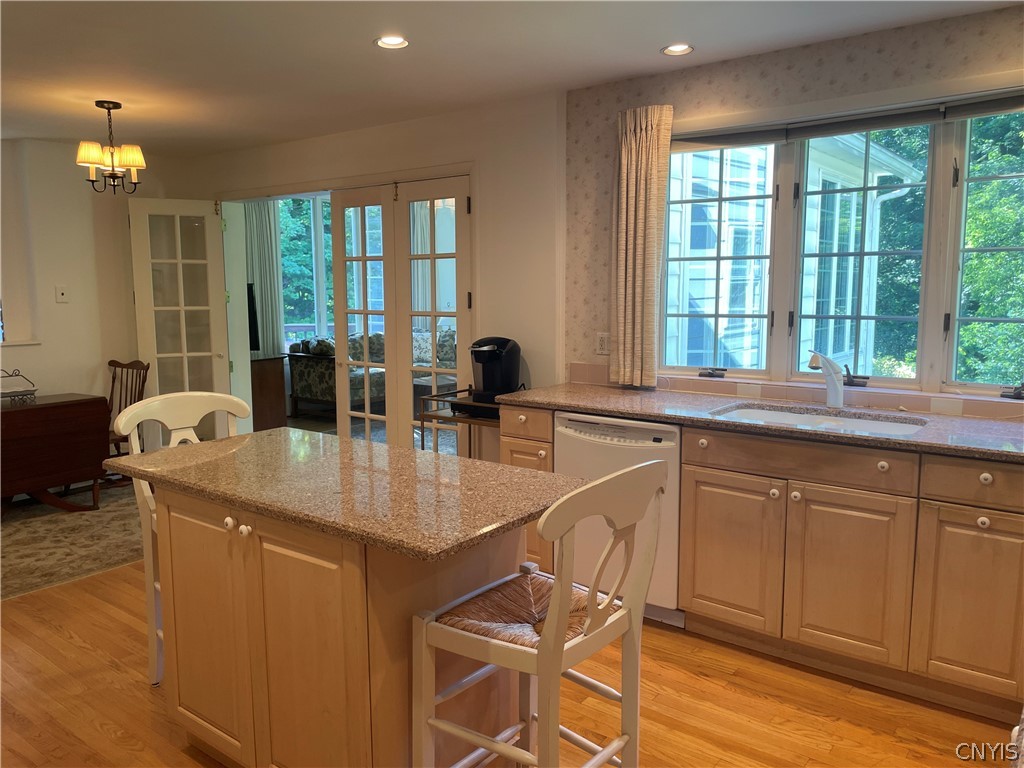 2671 Lyons Road Camillus, NY 13031 - Photo 16 of 50 Kitchen