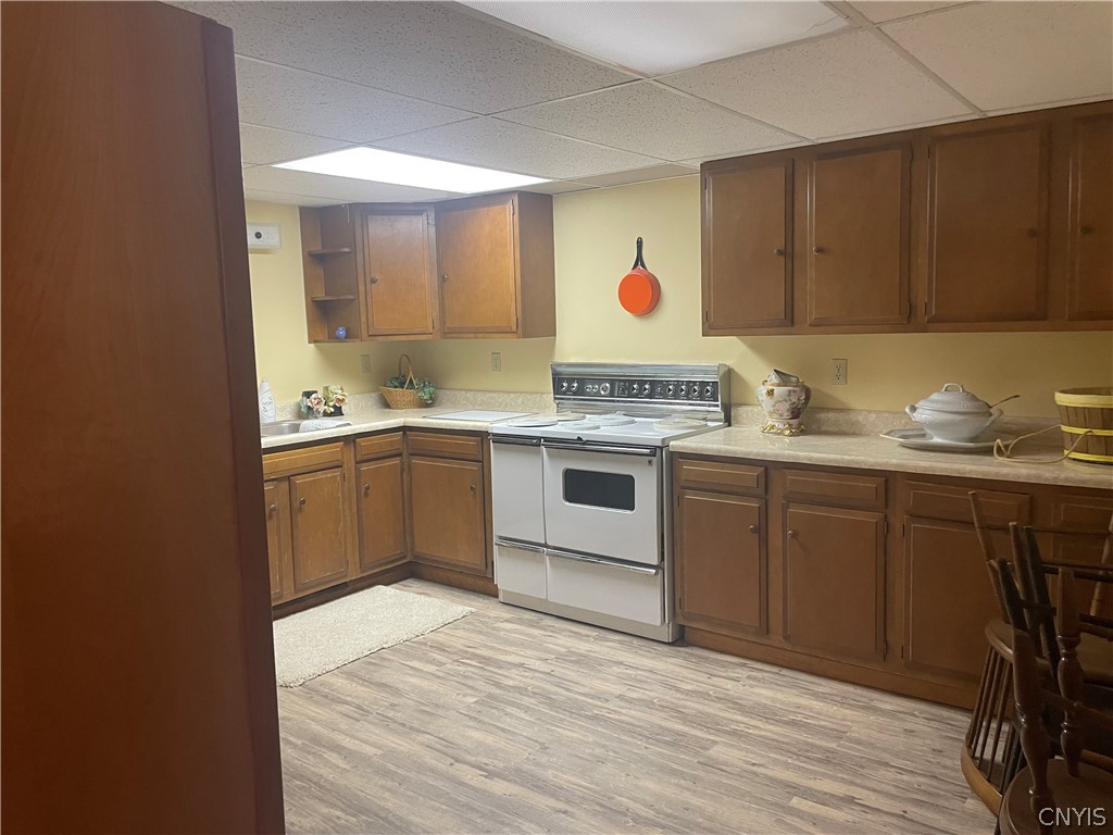 2671 Lyons Road Camillus, NY 13031 - Photo 44 of 50 Basement Kitchen