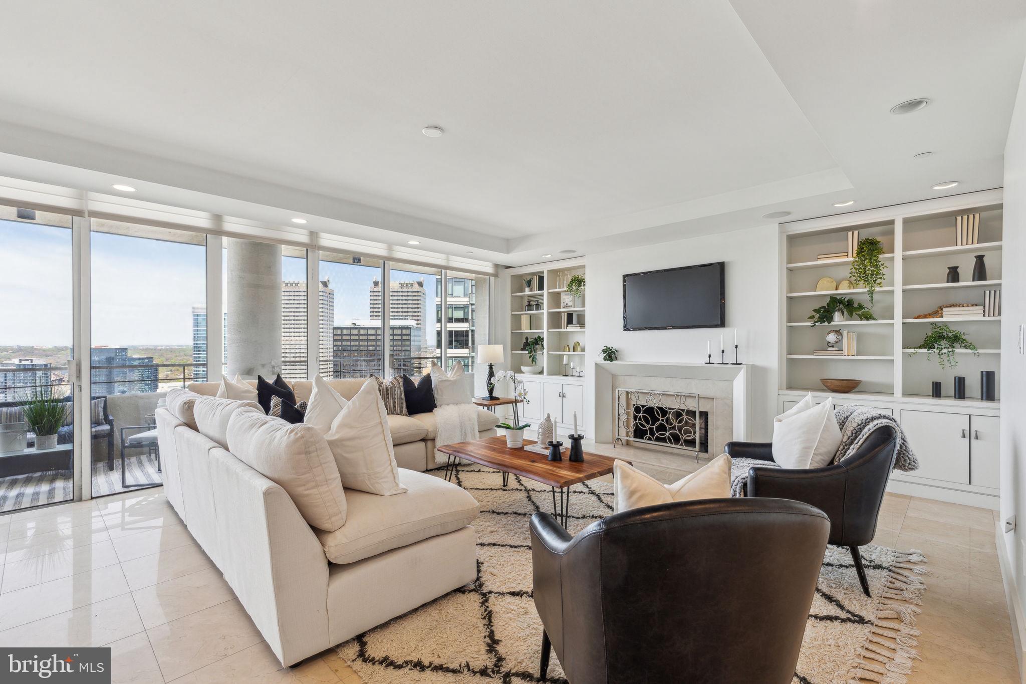 202 West Rittenhouse Square, Unit 3203 Philadelphia, PA 19103 - Photo 3 of 55 Gallery Image 3