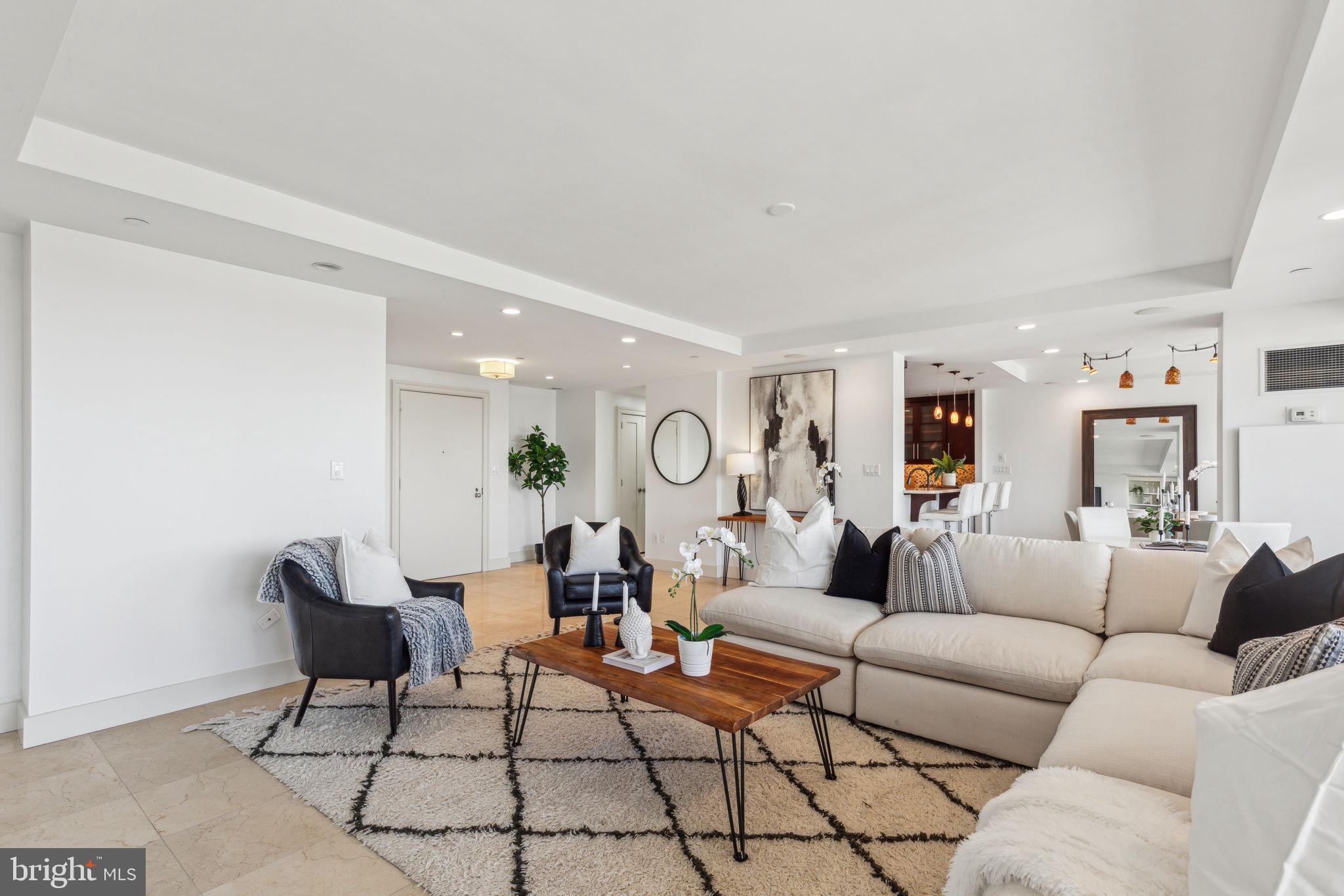 202 West Rittenhouse Square, Unit 3203 Philadelphia, PA 19103 - Photo 5 of 55 Gallery Image 5
