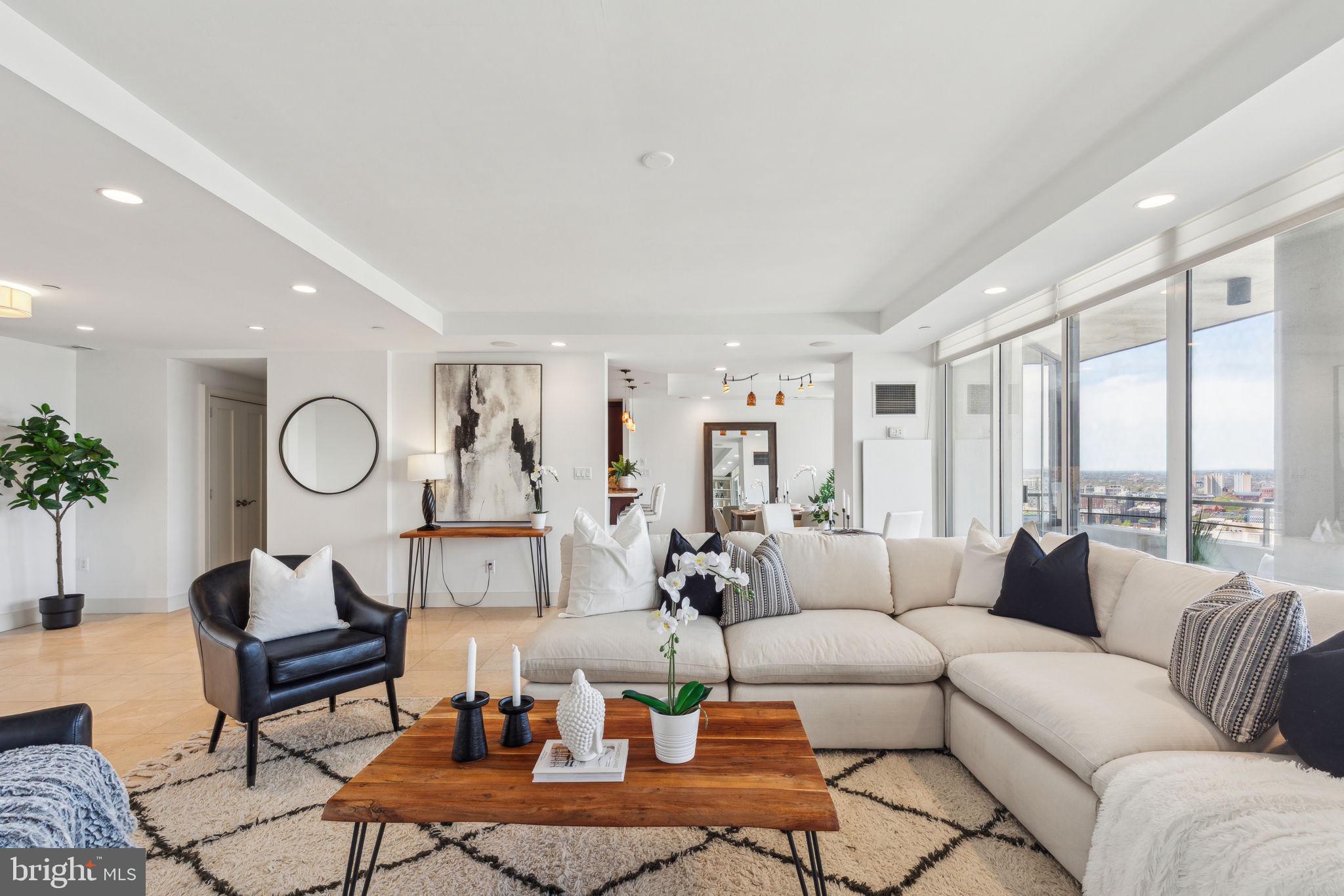 202 West Rittenhouse Square, Unit 3203 Philadelphia, PA 19103 - Photo 6 of 55 Gallery Image 6