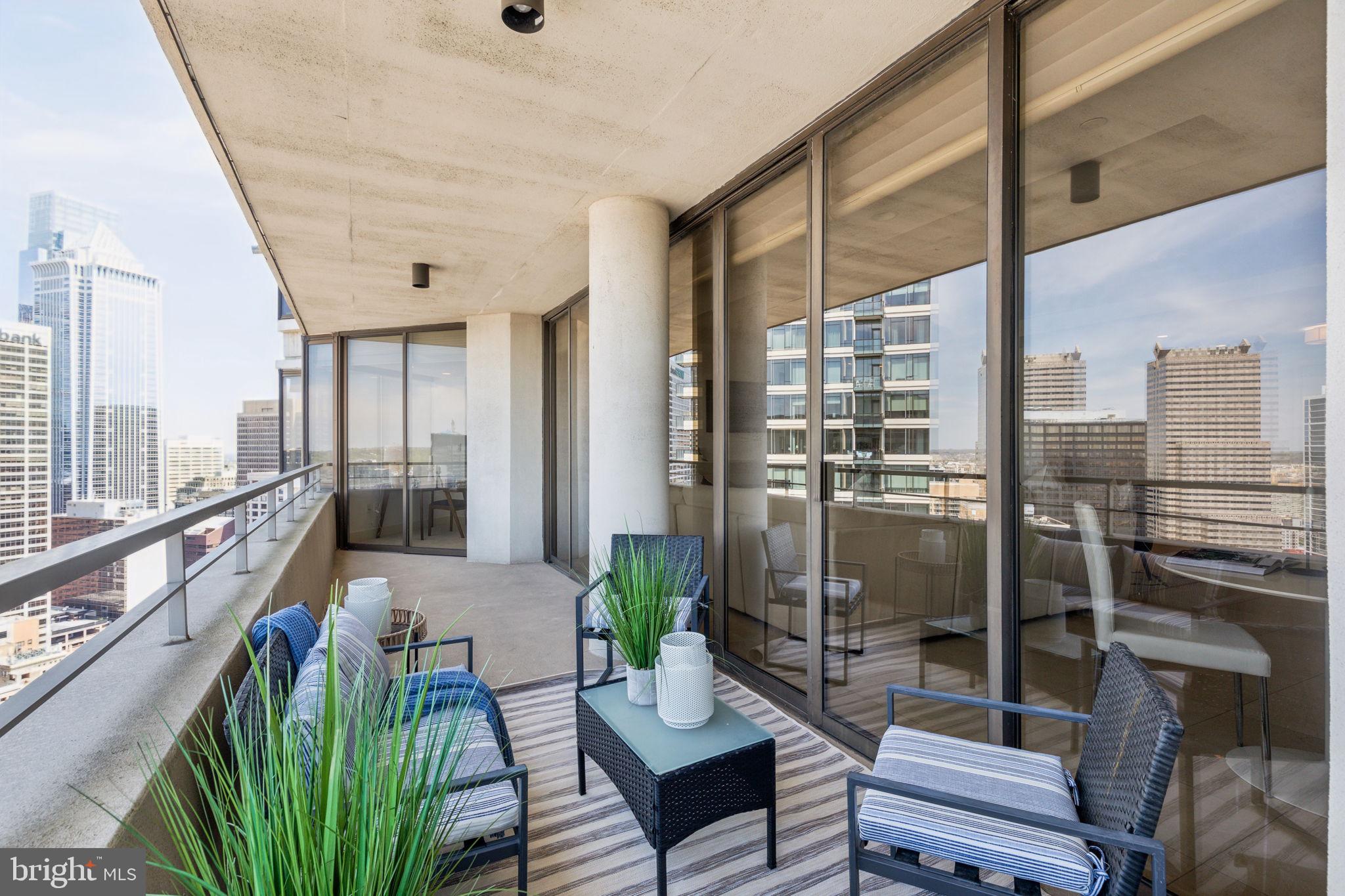 202 West Rittenhouse Square, Unit 3203 Philadelphia, PA 19103 - Photo 8 of 55 Gallery Image 8