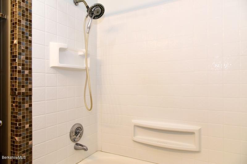 60 Creamery Road Egremont, MA 01230 - Photo 18 of 24 Full Bath