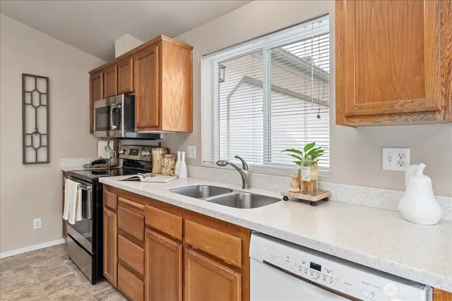 $219,000 | 565 Sunday Drive, East Wenatchee, WA 98802