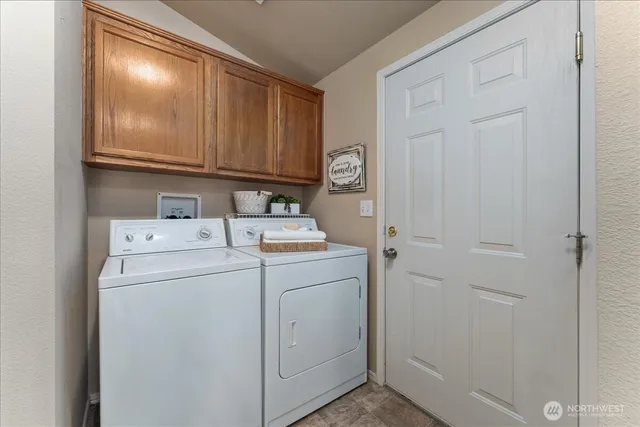 $219,000 | 565 Sunday Drive, East Wenatchee, WA 98802