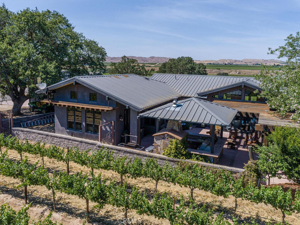 7790 Airport Road Paso Robles, CA 93446 - Photo 23 of 71