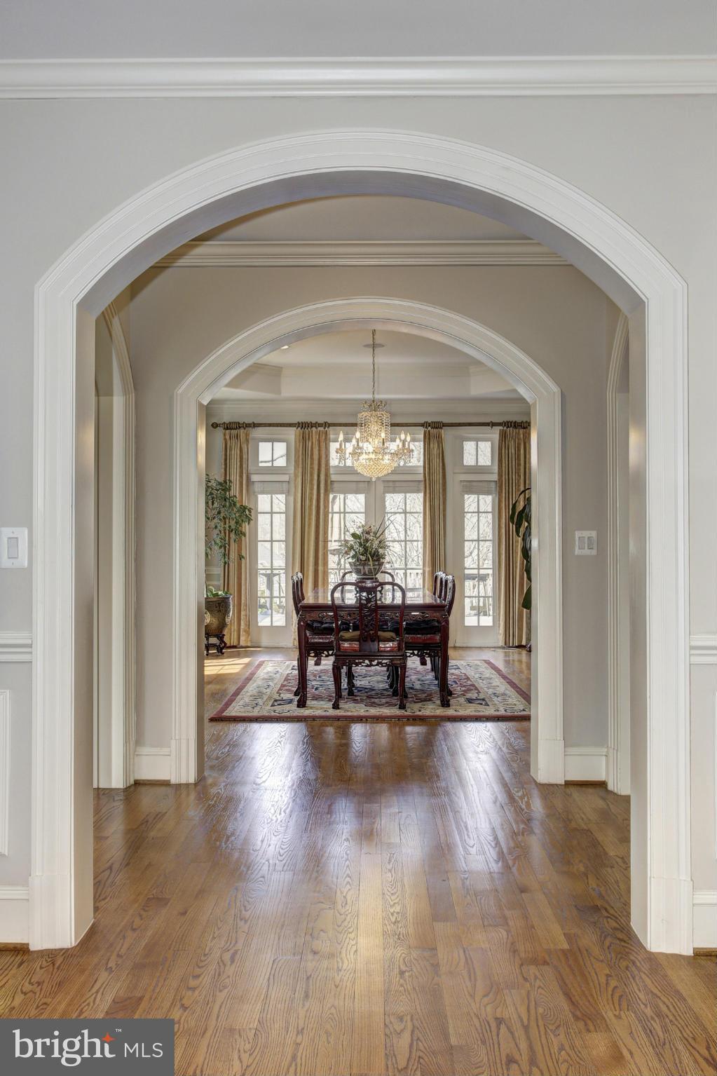 1056 Swinks Mill Road McLean, VA 22102 - Photo 6 of 30 Interior (General)