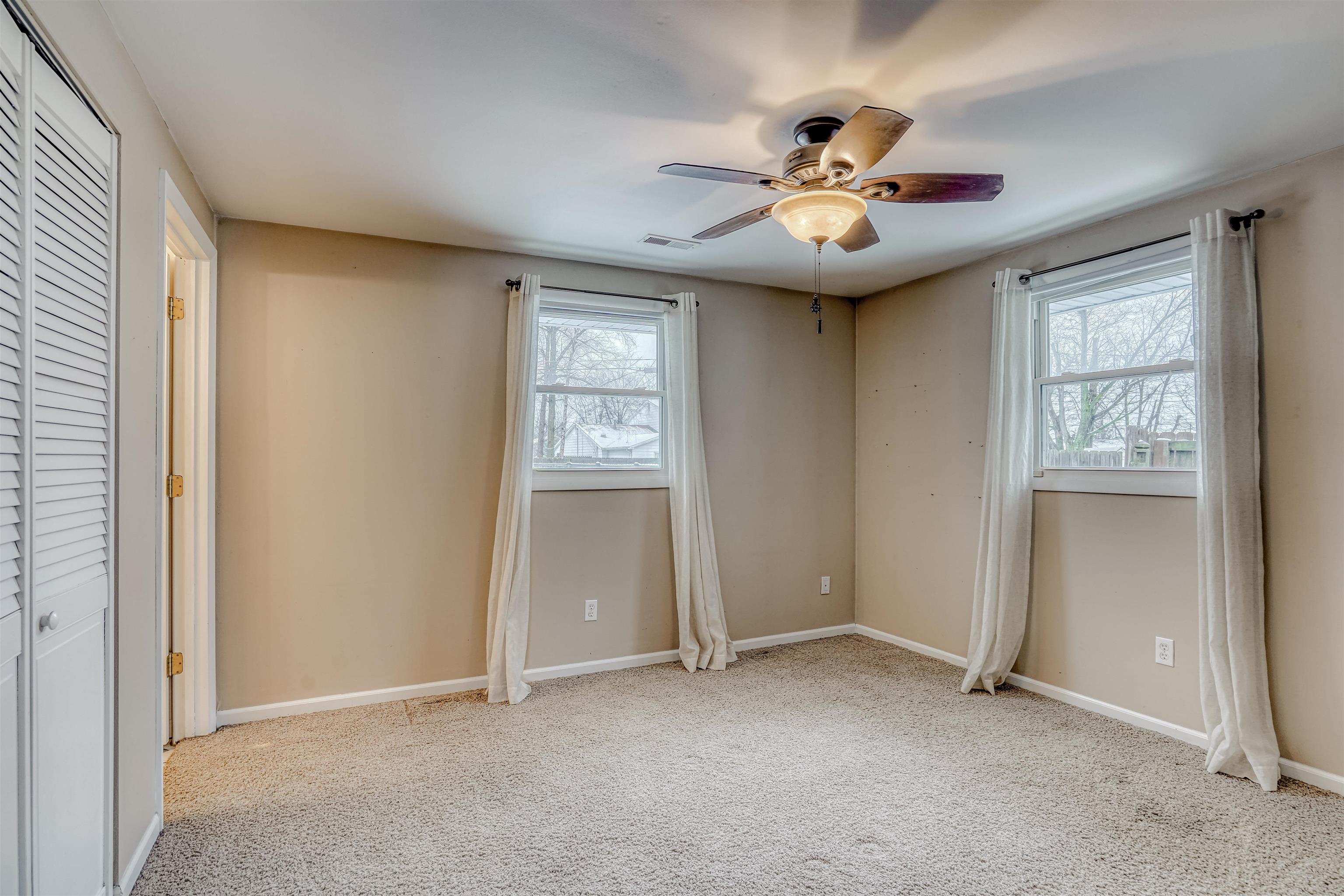 4916 Maplecrest Road Fort Wayne, IN 46835 - Photo 18 of 33