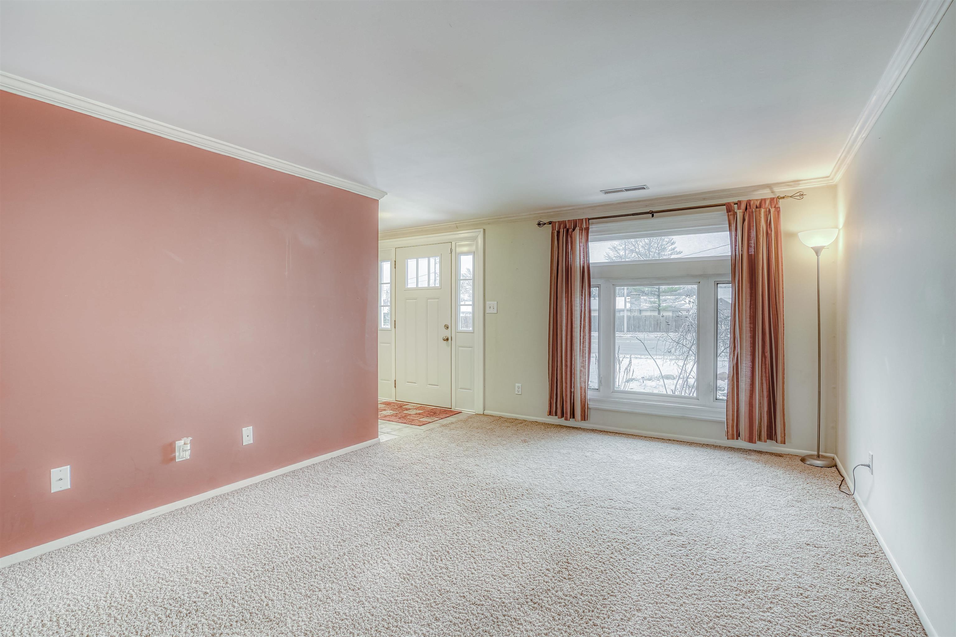 4916 Maplecrest Road Fort Wayne, IN 46835 - Photo 6 of 33