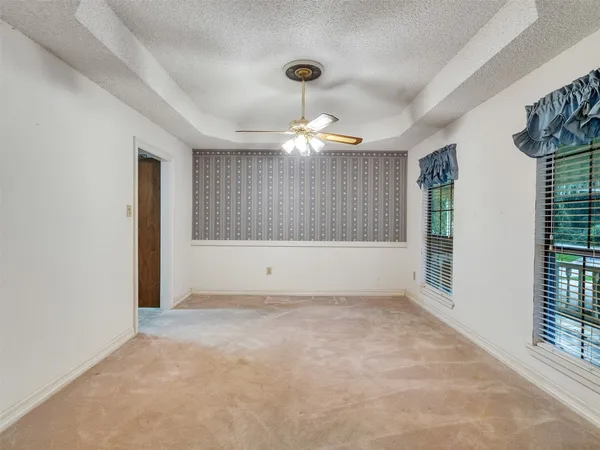$425,000 | 185 Lake Drive, Onalaska, TX 77360