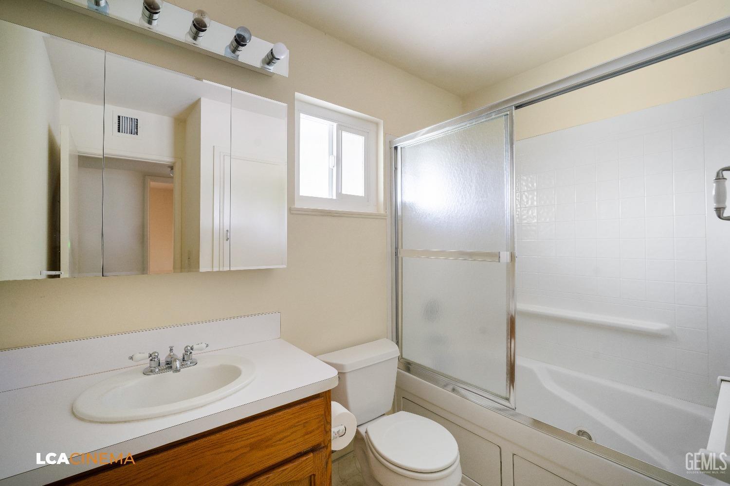 Undisclosed Address Bakersfield, CA 93309 - Photo 19 of 35