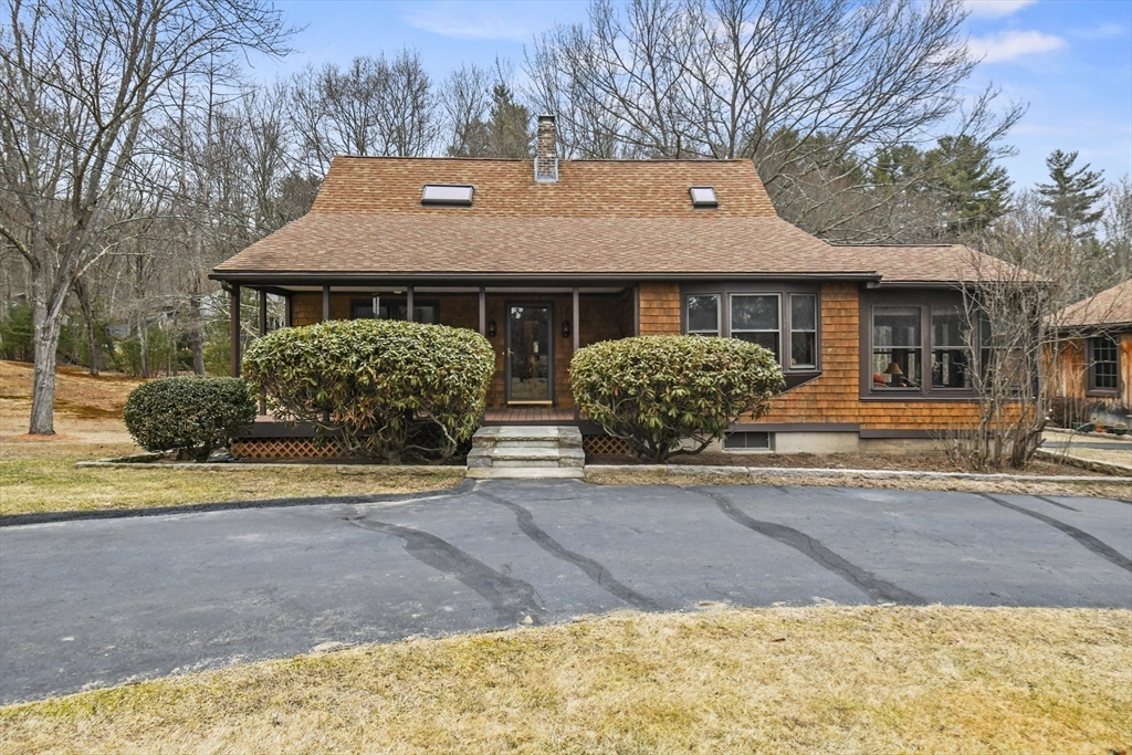26 Larned Road Oxford, MA 01540 - Photo 5 of 42 Gallery Image 5