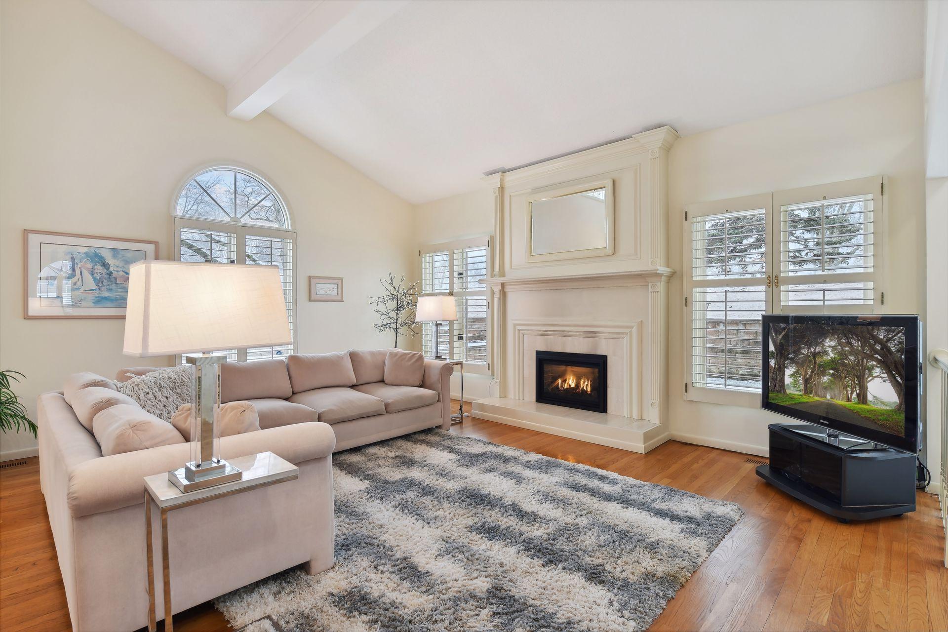 9336 Nesbitt Road Bloomington, MN 55437 - Photo 18 of 45