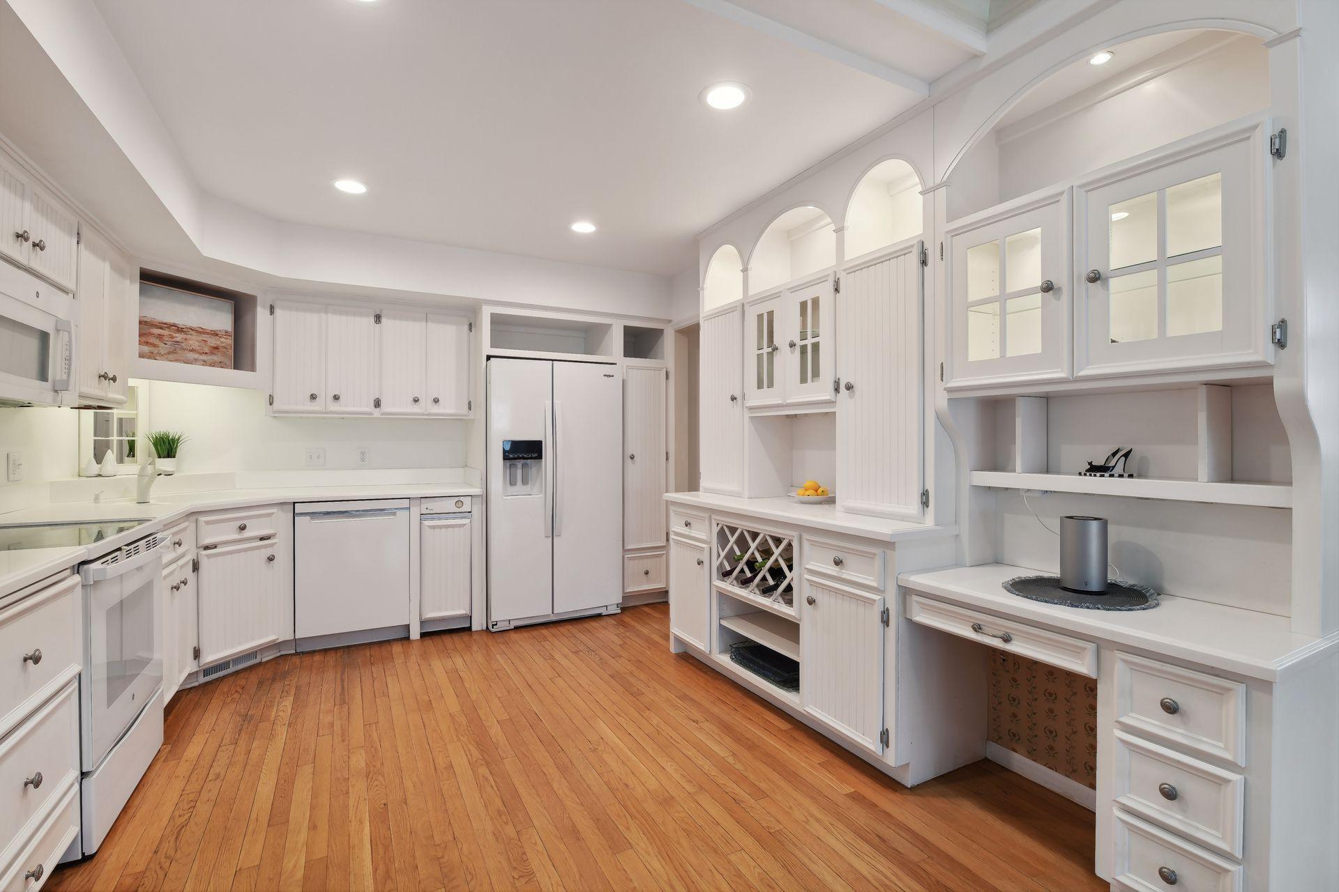 9336 Nesbitt Road Bloomington, MN 55437 - Photo 22 of 45