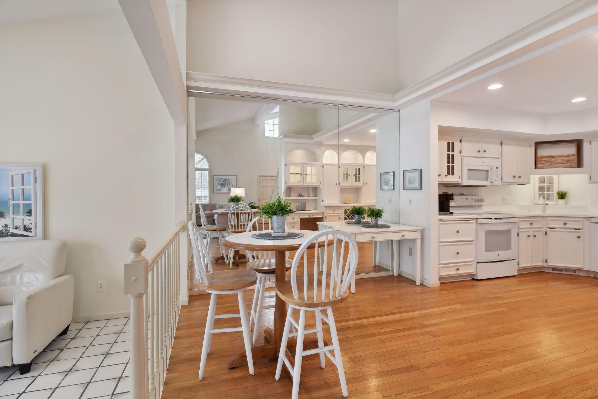 9336 Nesbitt Road Bloomington, MN 55437 - Photo 25 of 45