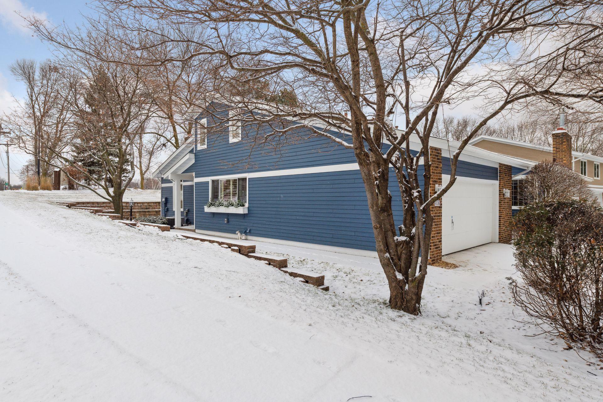 9336 Nesbitt Road Bloomington, MN 55437 - Photo 7 of 45