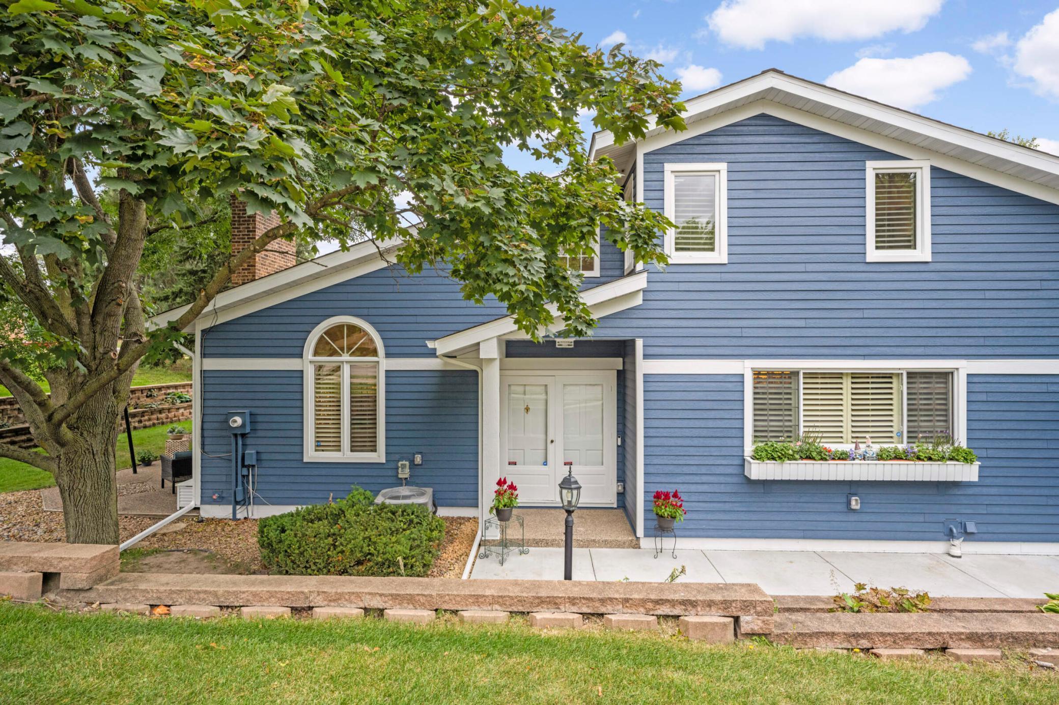 9336 Nesbitt Road Bloomington, MN 55437 - Photo 10 of 45