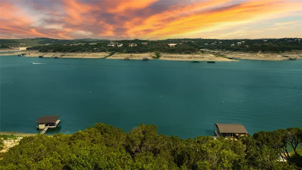 $749,000 | 19016 Silver Maple Drive, Lago Vista, TX 78645