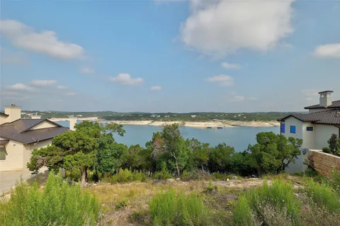 $749,000 | 19016 Silver Maple Drive, Lago Vista, TX 78645