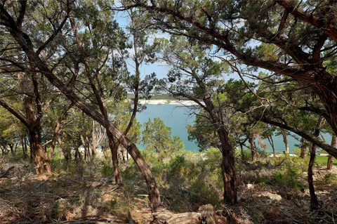 $749,000 | 19016 Silver Maple Drive, Lago Vista, TX 78645