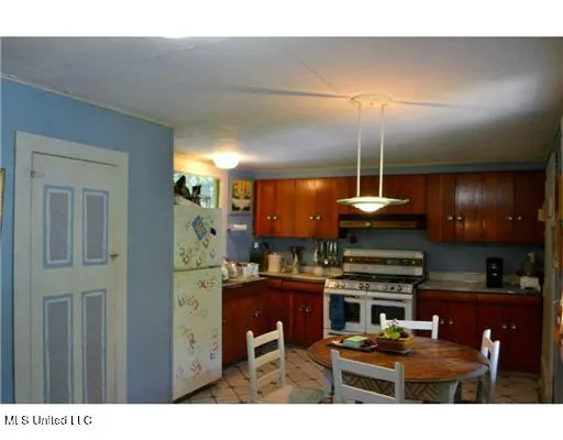 $1,400,000 | 6502 Woodwards Bluff, Long Beach, MS 39560