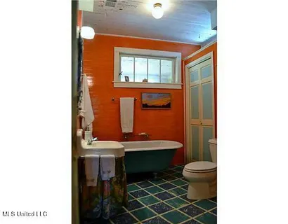 $1,400,000 | 6502 Woodwards Bluff, Long Beach, MS 39560