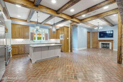 $1,299,900 | 113 Emily Circle, Lafayette, LA 70508