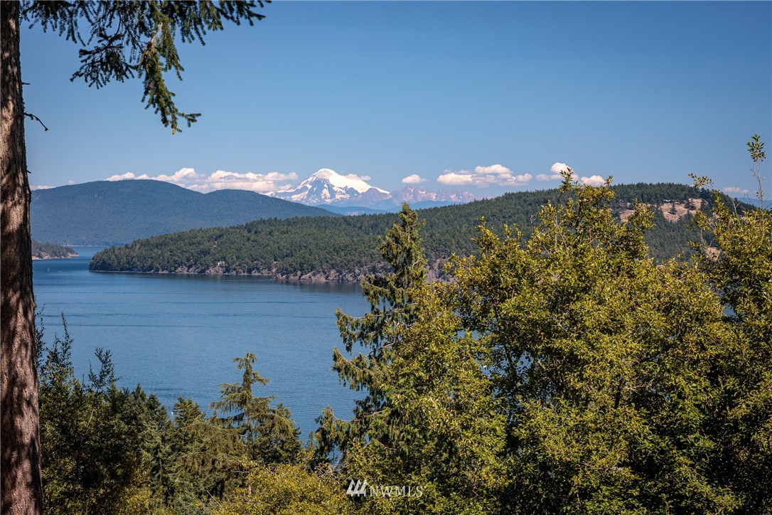 1326 Lopez Sound Road Lopez Island, WA 98261 - Photo 1 of 11