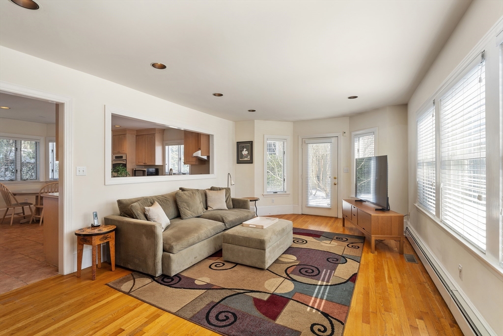 10 Redstone Lane Marblehead, MA 01945 - Photo 11 of 31 a living room with furniture and a table