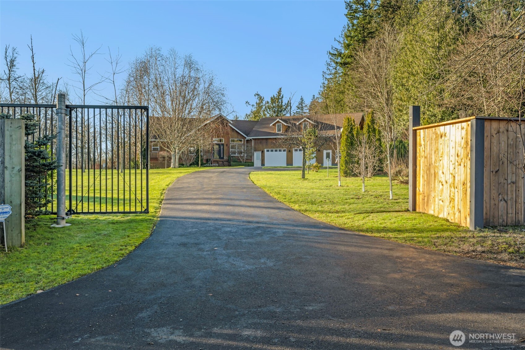 22644 Rose Road Mount Vernon, WA 98274 - Photo 2 of 37