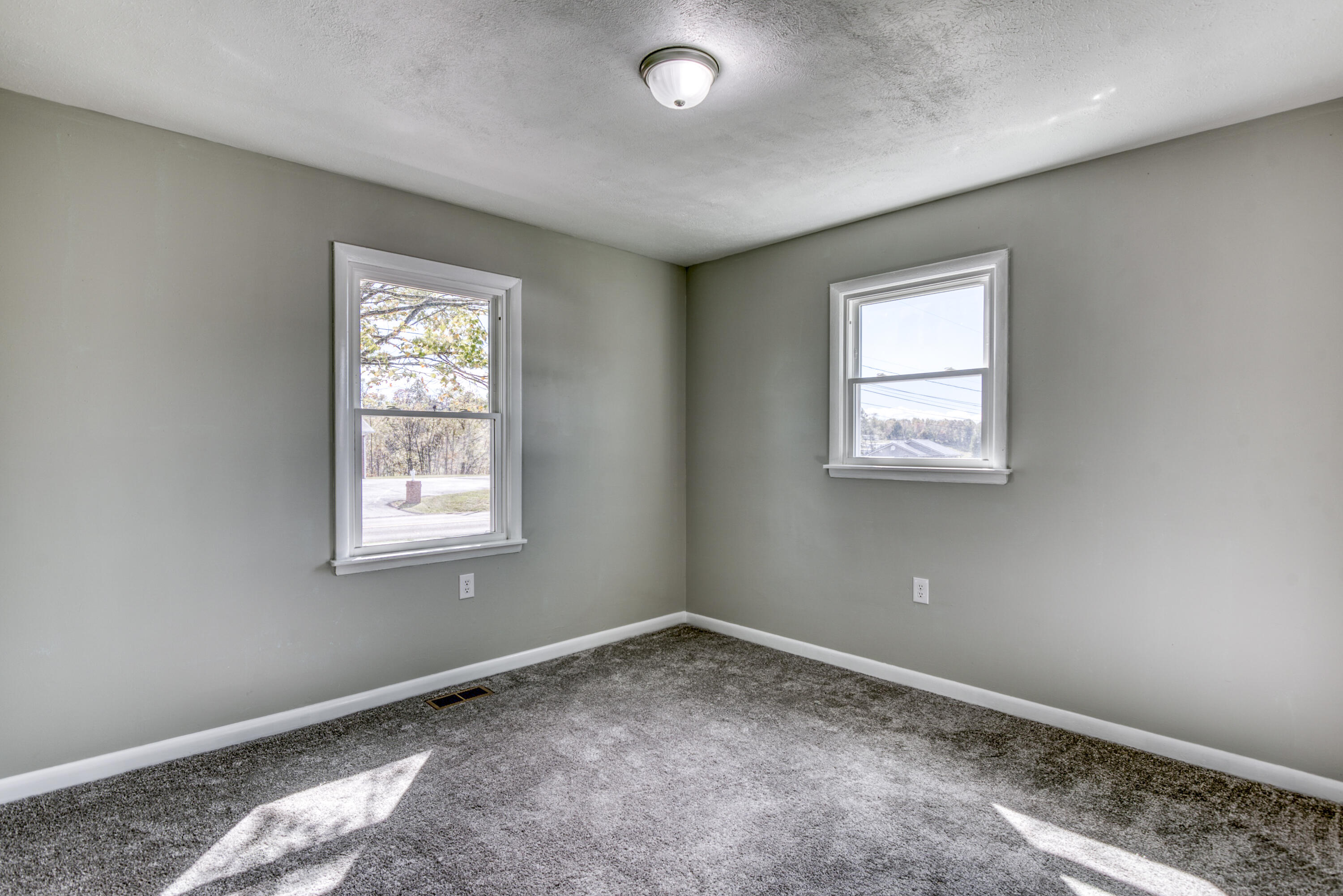 26297 Watauga Road Abingdon, VA 24211 - Photo 26 of 36 26297-Watauga-Rd-20 - Copy