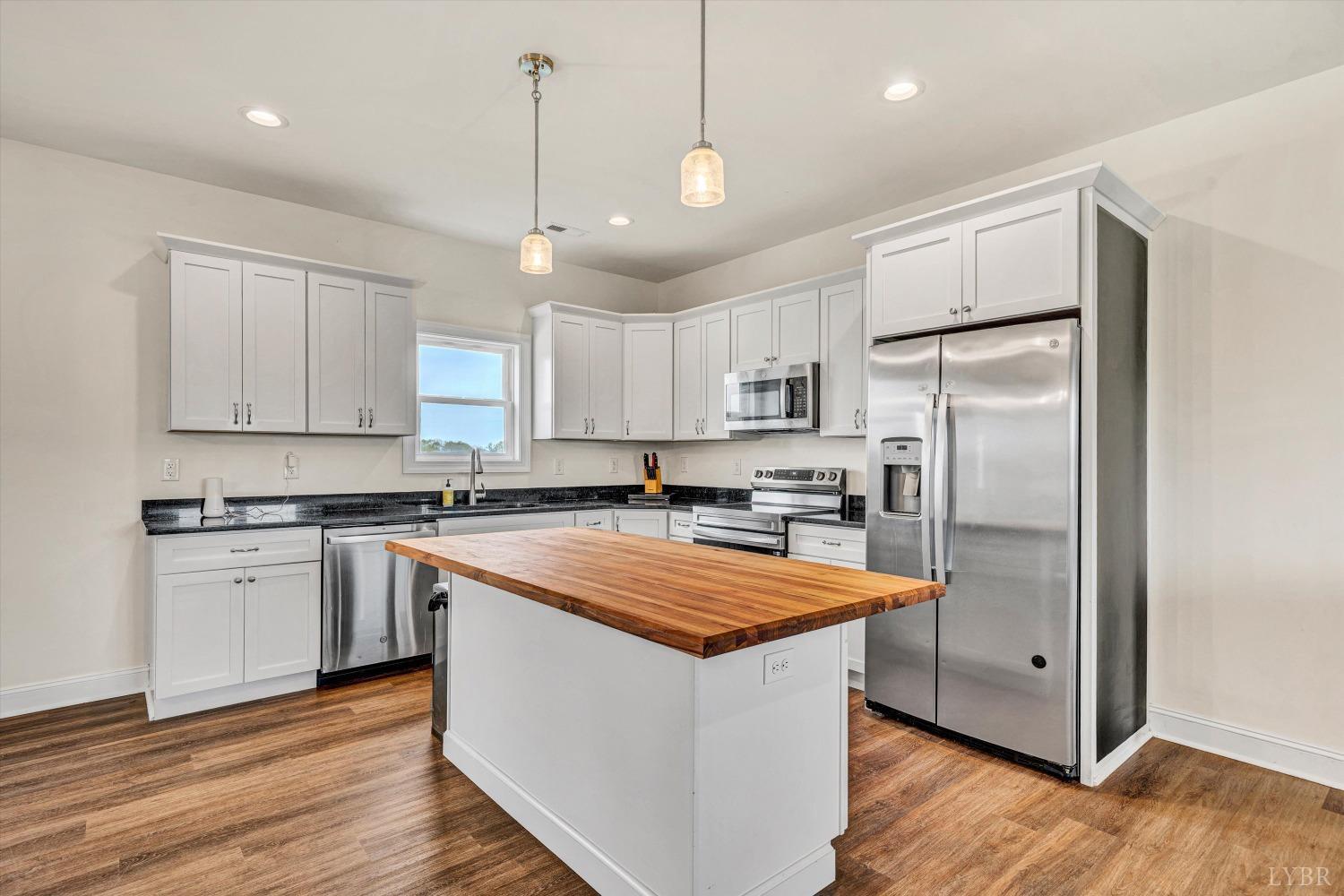 664 Collins Ferry Road Gladys, VA 24554 - Photo 10 of 34 Gallery Image 10