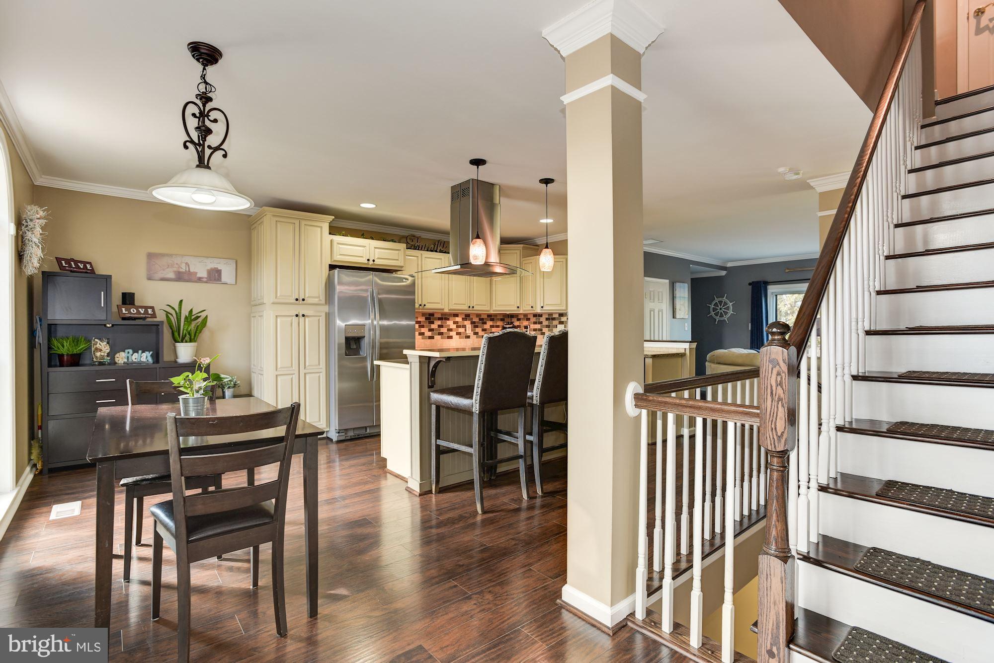 4 Victoria Square Frederick, MD 21702 - Photo 12 of 37 Eat-In Kitchen