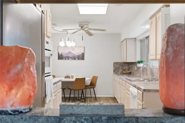 $289,900 | 5043 Whispering Falls Drive, Houston, TX 77084