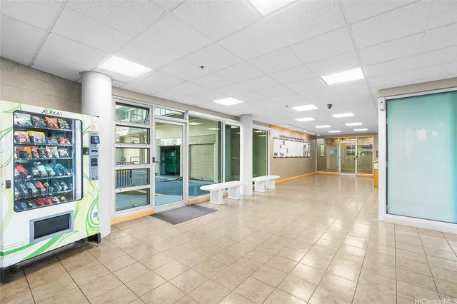 $468,000 | 3009 Ala Makahala Place, Unit 1403, Honolulu, HI 96818