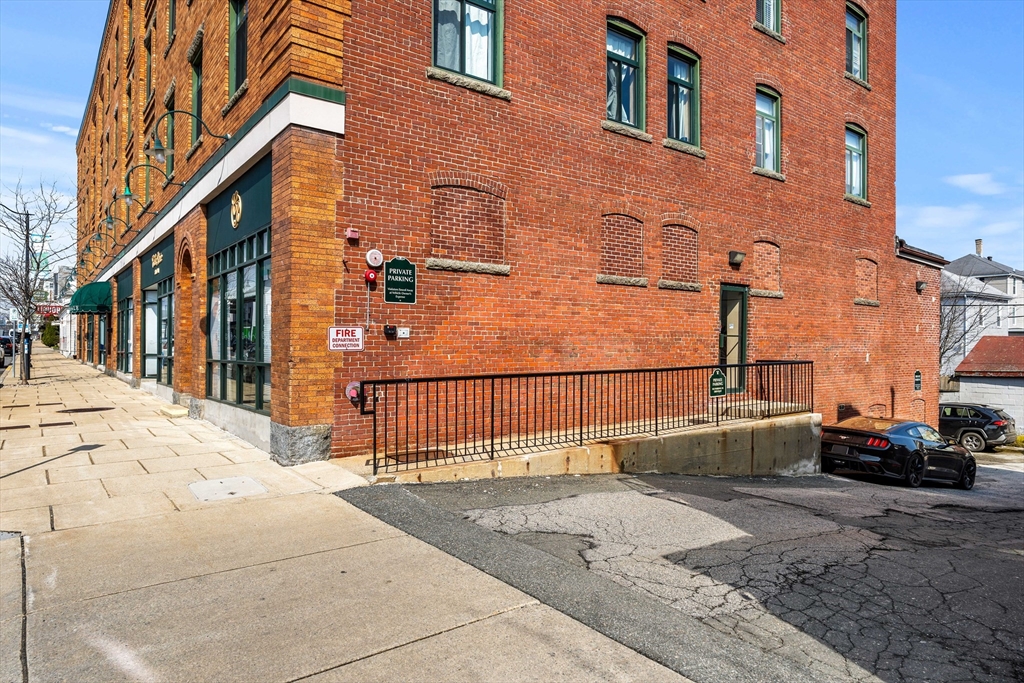 315 Rantoul Street, Unit 106 Beverly, MA 01915 - Photo 19 of 19