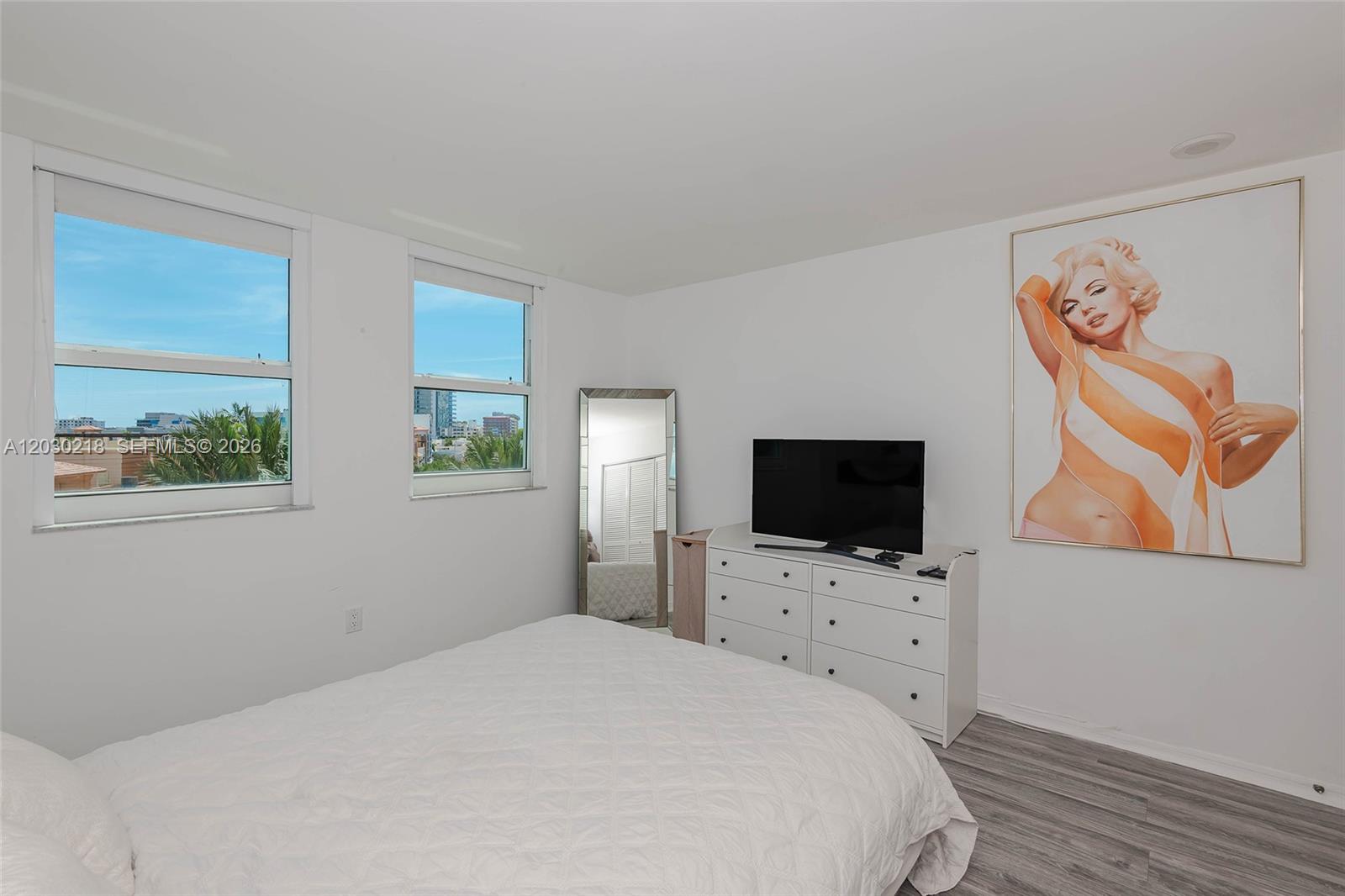 90 Alton Road, Unit 607 Miami Beach, FL 33139 - Photo 18 of 25
