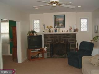 35 Yale Road Havertown, PA 19083 - Photo 2 of 5