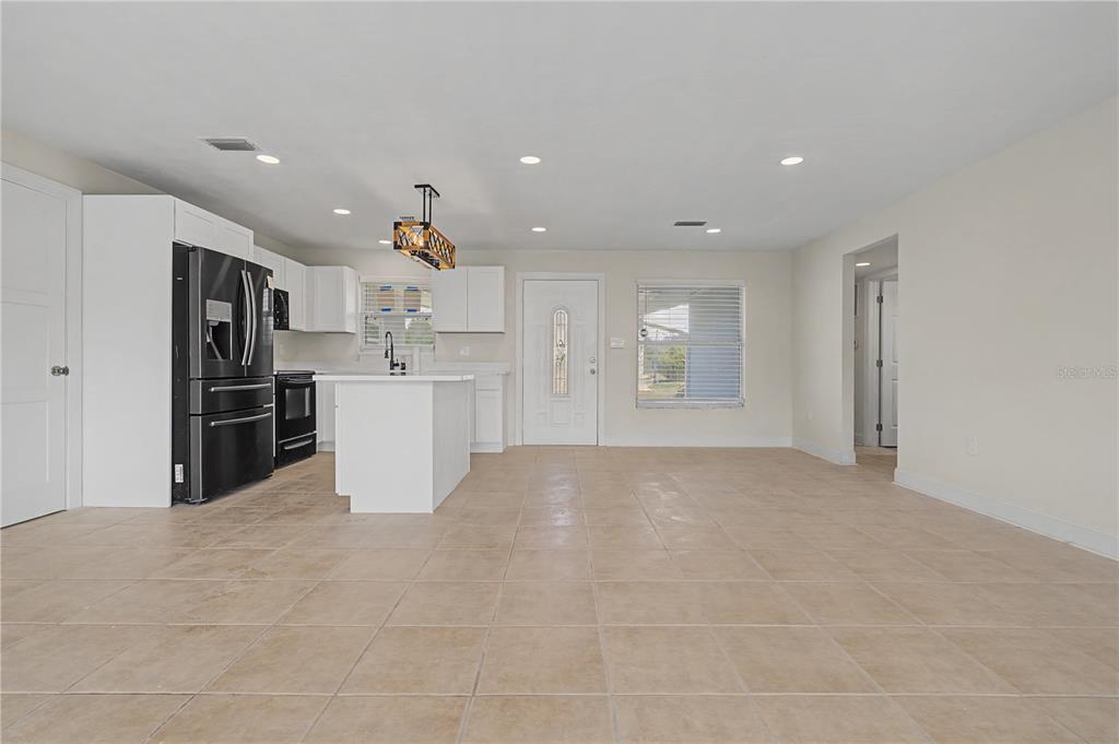 159 Danforth Drive Punta Gorda, FL 33980 - Photo 7 of 44