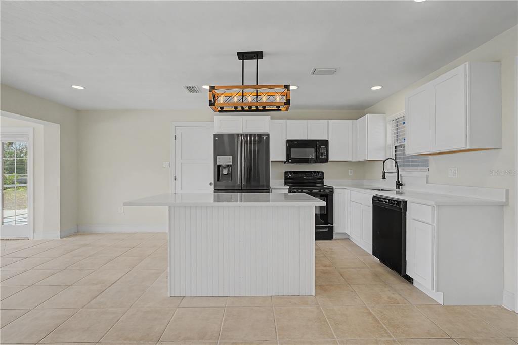 159 Danforth Drive Punta Gorda, FL 33980 - Photo 8 of 44