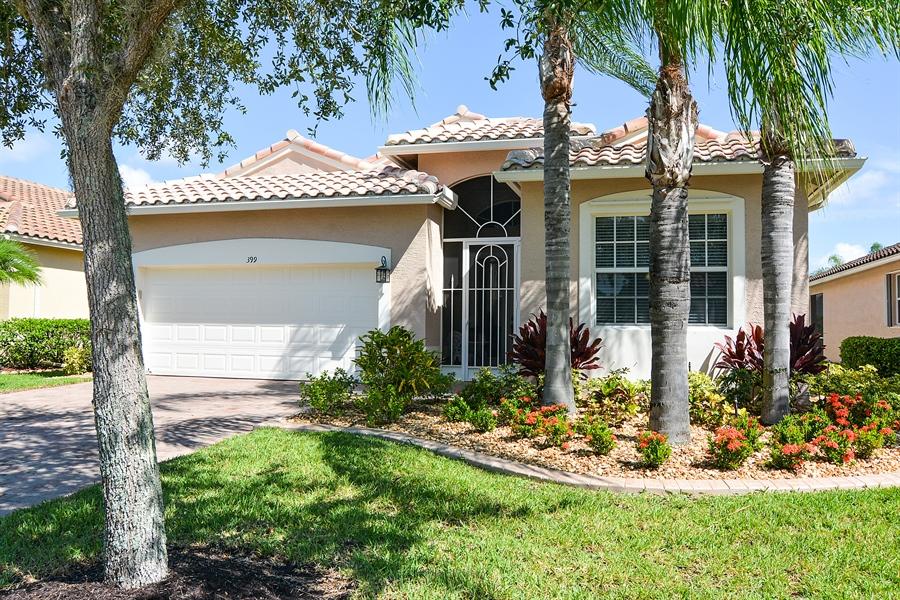 399 Springview Loop Port St. Lucie, FL 34986 - Photo 1 of 30 399 NW Springview Loop