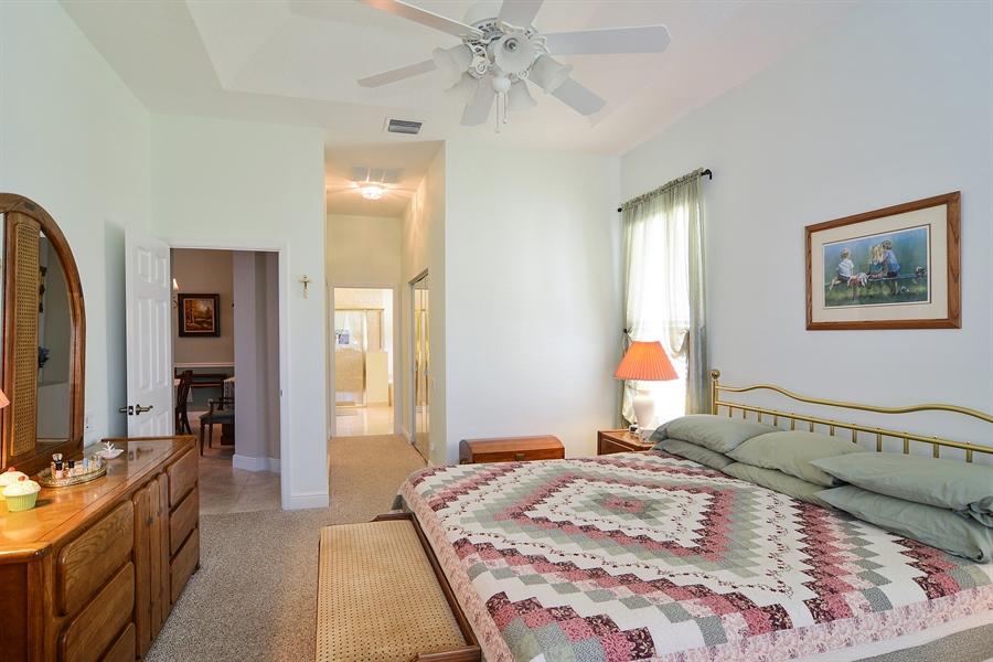 399 Springview Loop Port St. Lucie, FL 34986 - Photo 11 of 30 399 Springview master bedroom2