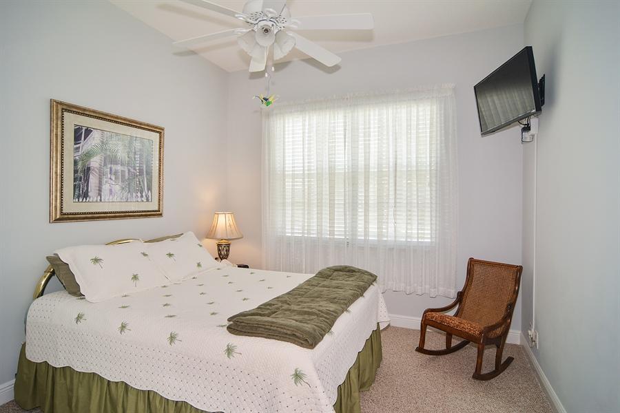399 Springview Loop Port St. Lucie, FL 34986 - Photo 13 of 30 399 Springview bedroom 2