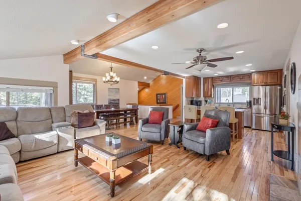 $949,000 | 17822 Big Leaf Lane, Sunriver, OR 97707