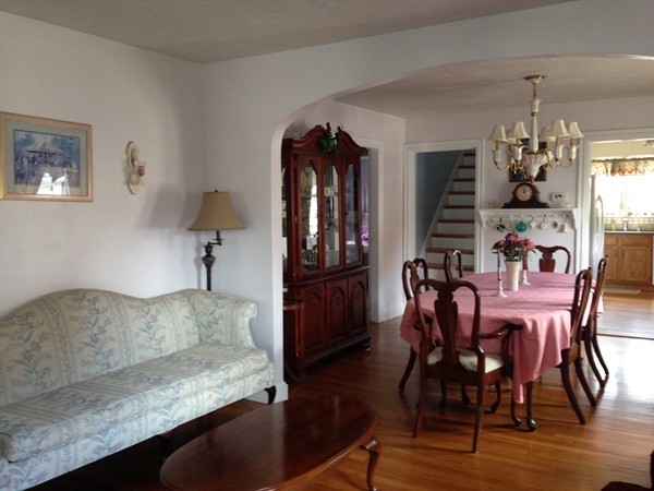 145 Barnard Road Worcester, MA 01605 - Photo 3 of 20 Gallery Image 3