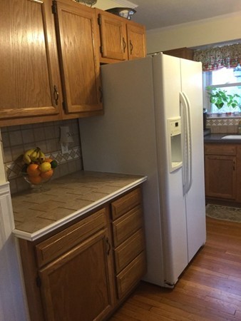 145 Barnard Road Worcester, MA 01605 - Photo 9 of 20 Gallery Image 9