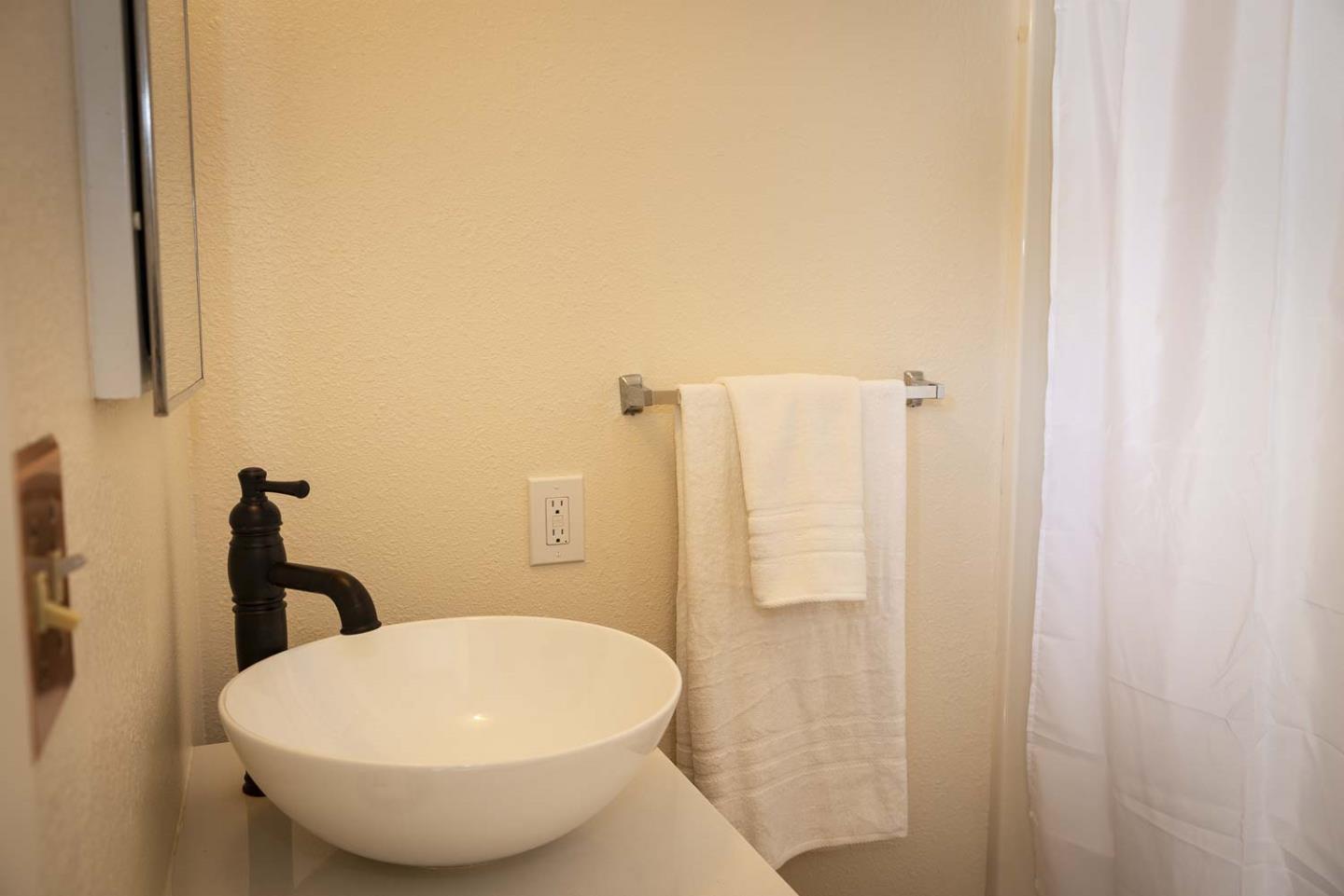 835 Fern Ridge Felton, CA 95018 - Photo 21 of 29 Gallery Image 21
